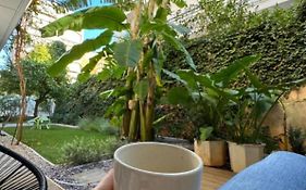 Viktoria'S Garden Home